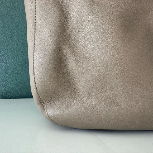 Cuyana Leather Convertible Satchel Backpack Tote Bag in Taupe - Picture 9 of 13